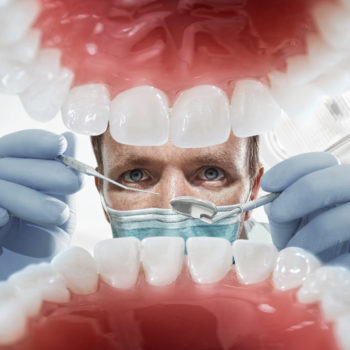 5 Signs You Need To See The Dentist